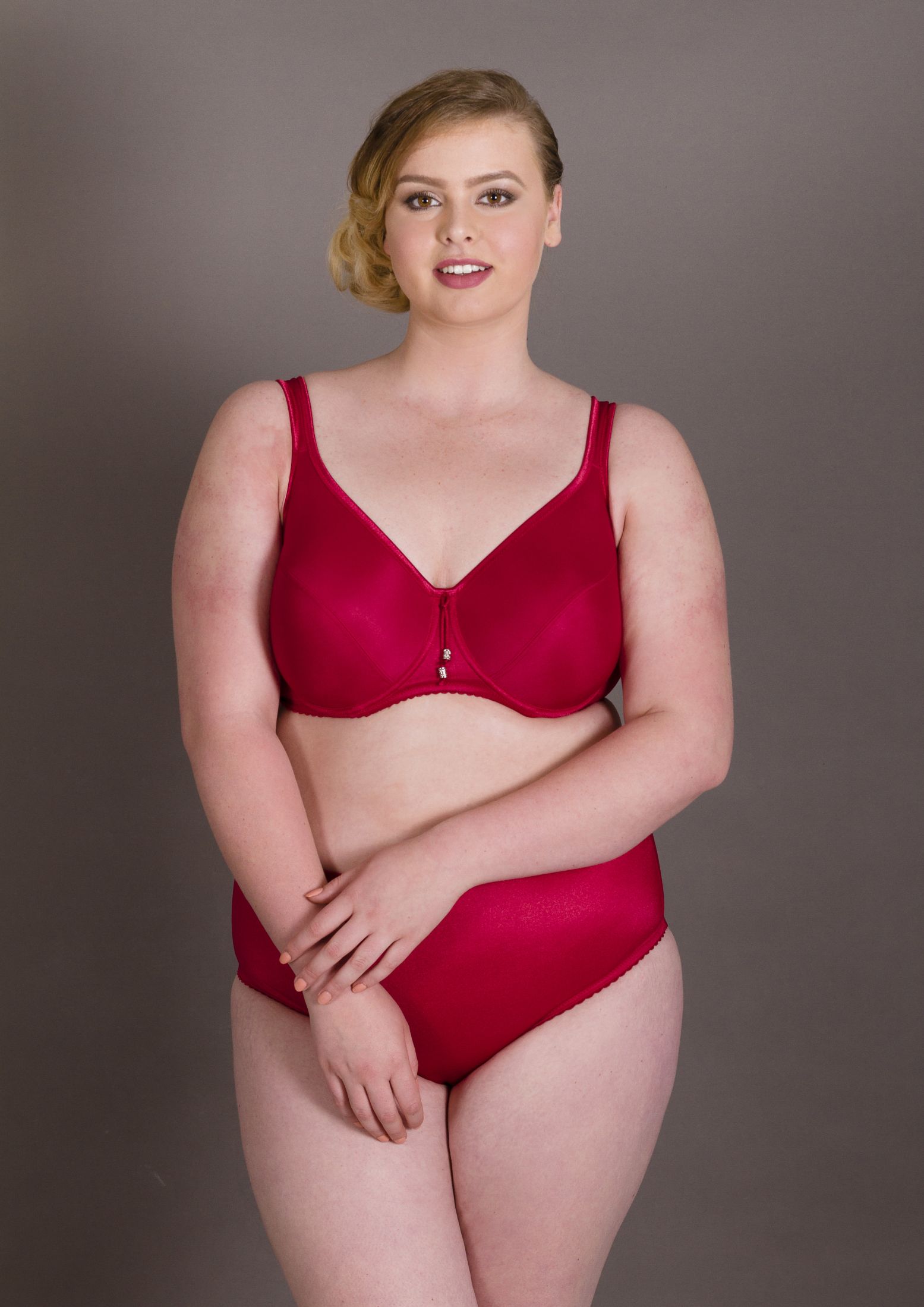 Taillenslip, Maia Cerise von SYL Design, Kombi, Vorderansicht