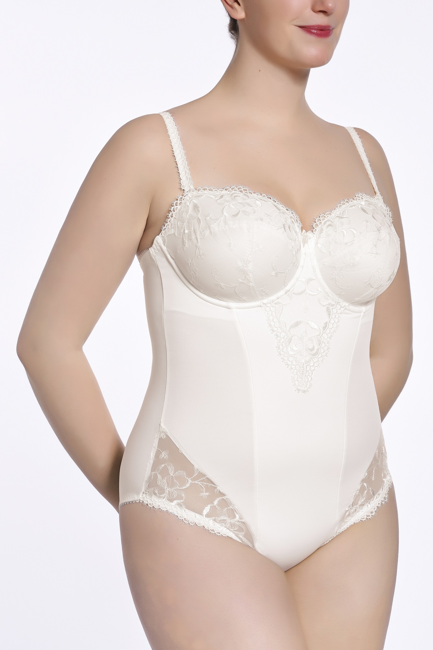 Body, Victoria, Ècru, von ULLA Dessous, Vorderansicht